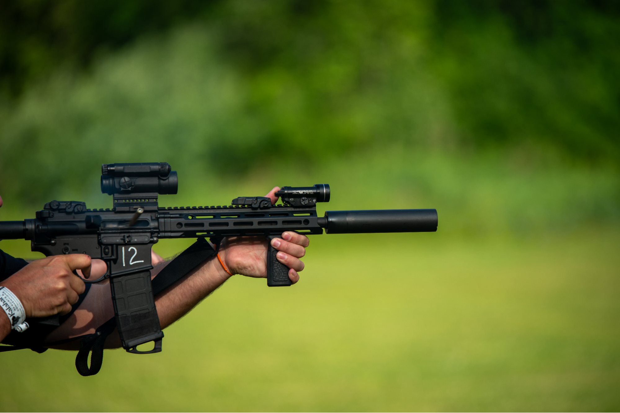 Why I Stopped Using a Foregrip (And You Might Want To Too)